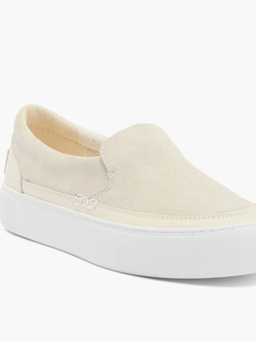 Ugg Zilo
Slip-On Suede Platform Sneaker in Cream